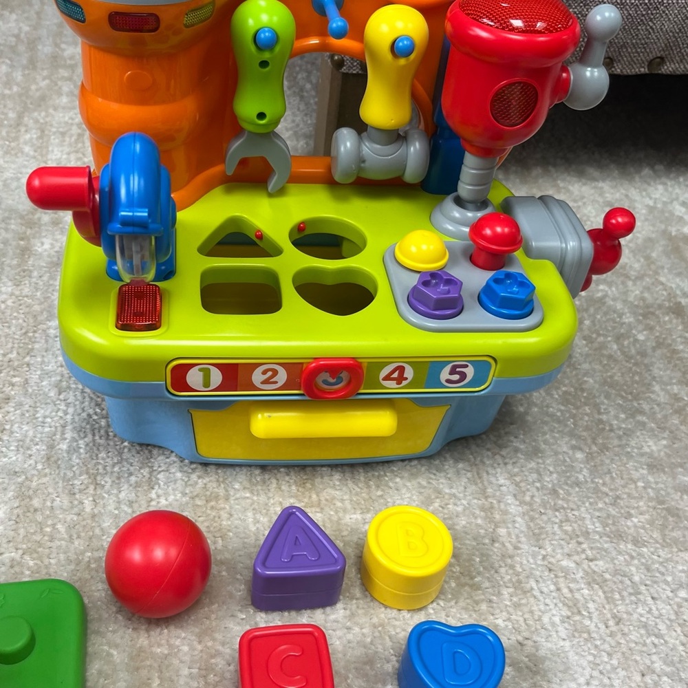 UTLIMATE TODDLER BUNDLE: MUSICAL LEARNING WORKBENCH, SHAPES, CAROUSEL & MORE - Picture 5 of 10